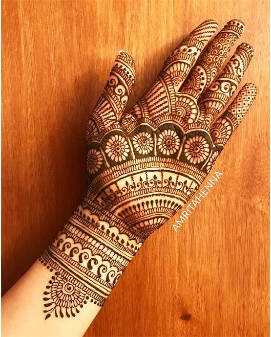 Festive Bracelet With Rose Featuring Simple Full Hand Mehndi Design Festive Bracelet With Rose Featuring Simple Full Hand Mehndi Design